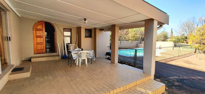 5 Bedroom Property for Sale in Westdene Free State